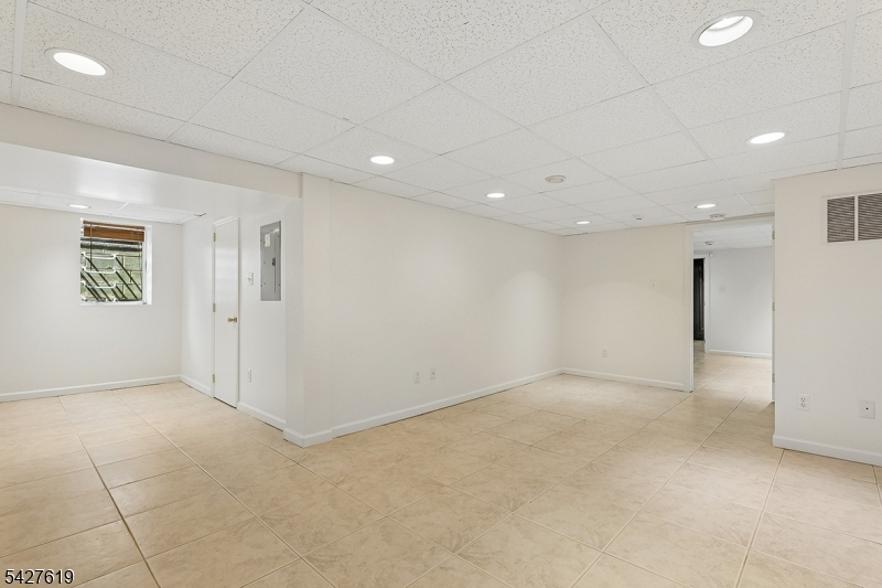 North Summit - Residential