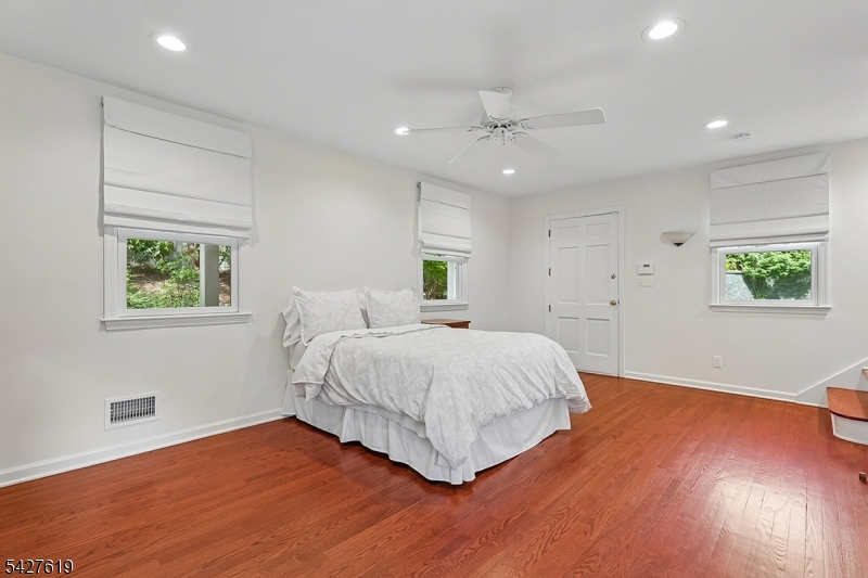 North Summit - Residential