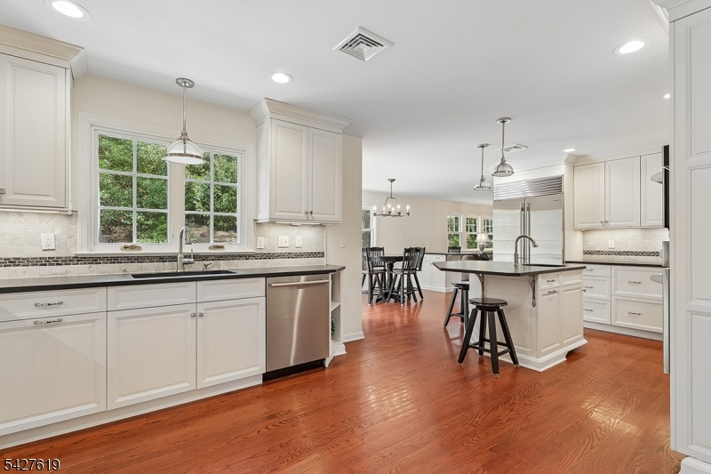 North Summit - Residential