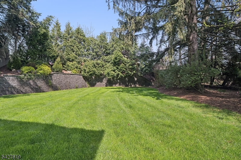 North Summit - Residential