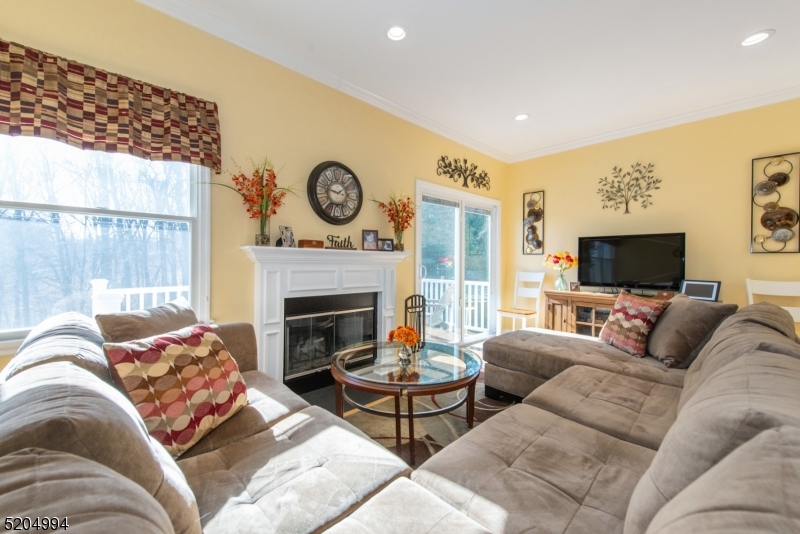 Glenmont Commons - Residential