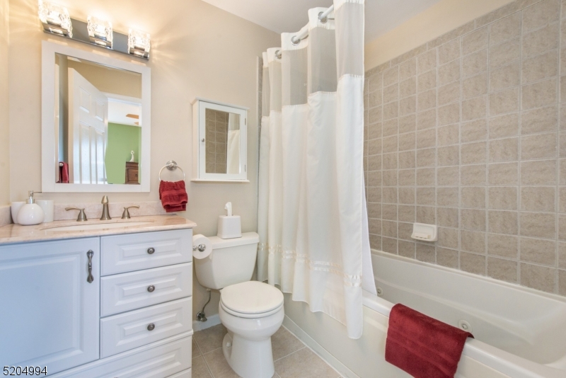 Glenmont Commons - Residential