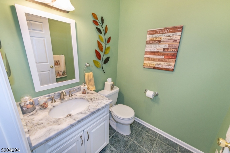 Glenmont Commons - Residential