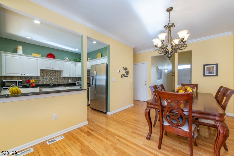 Glenmont Commons - Residential