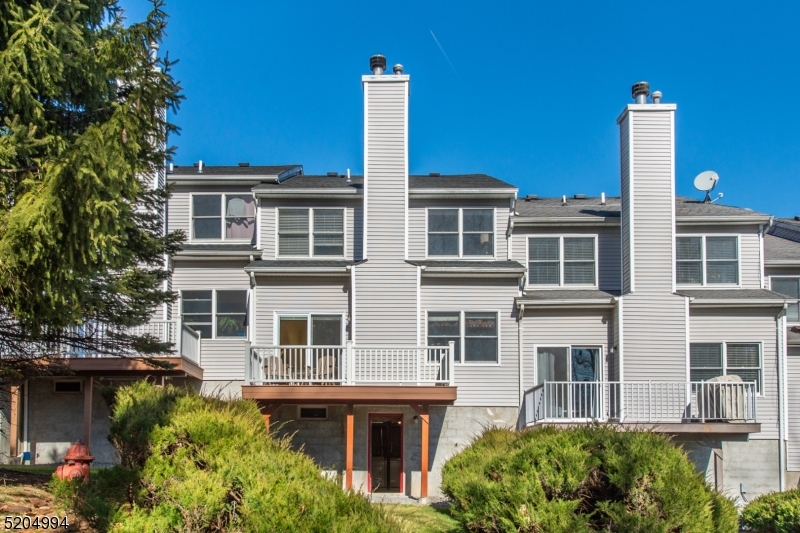 Glenmont Commons - Residential