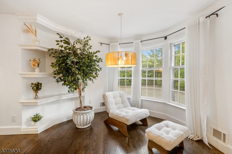 Short Hills - Residential