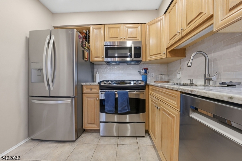 Harmon Cove I - Residential