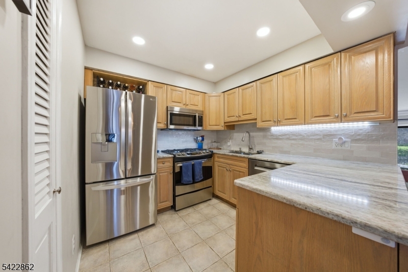 Harmon Cove I - Residential