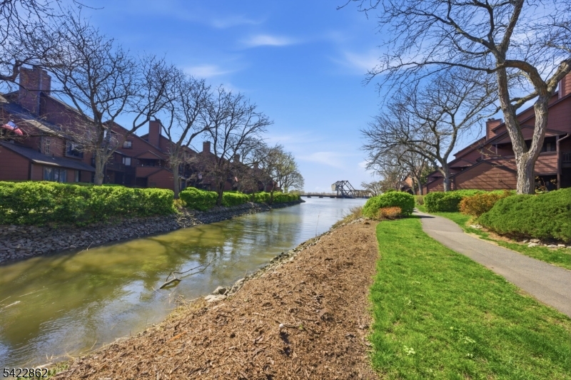 Harmon Cove I - Residential