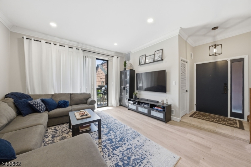 Harmon Cove I - Residential