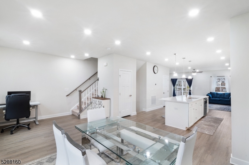 Mountain Ridge Estates - Residential Lease