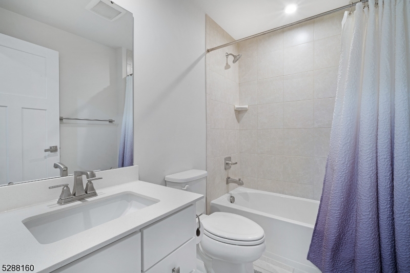 Mountain Ridge Estates - Residential Lease