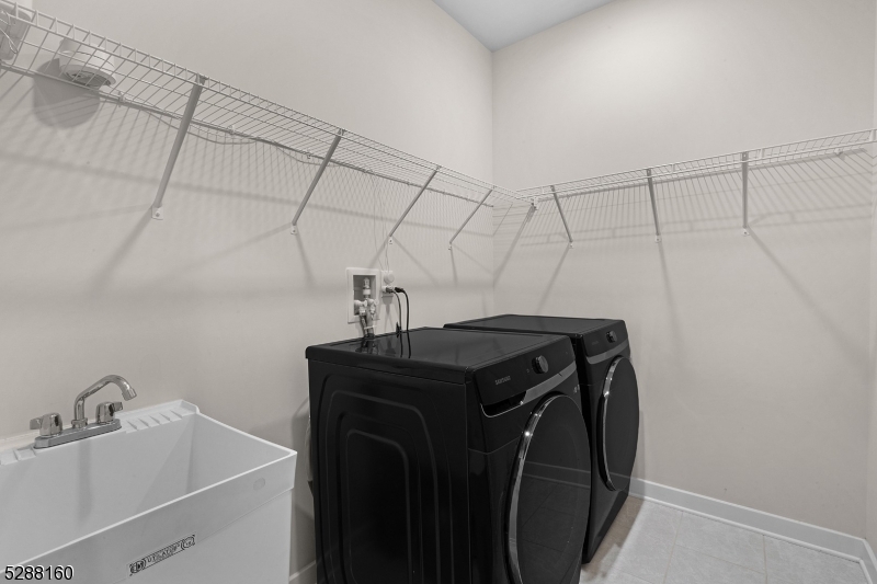 Mountain Ridge Estates - Residential Lease