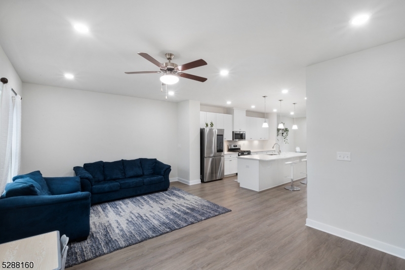 Mountain Ridge Estates - Residential Lease