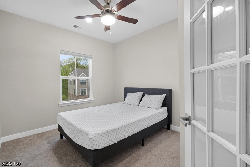 Mountain Ridge Estates - Residential Lease