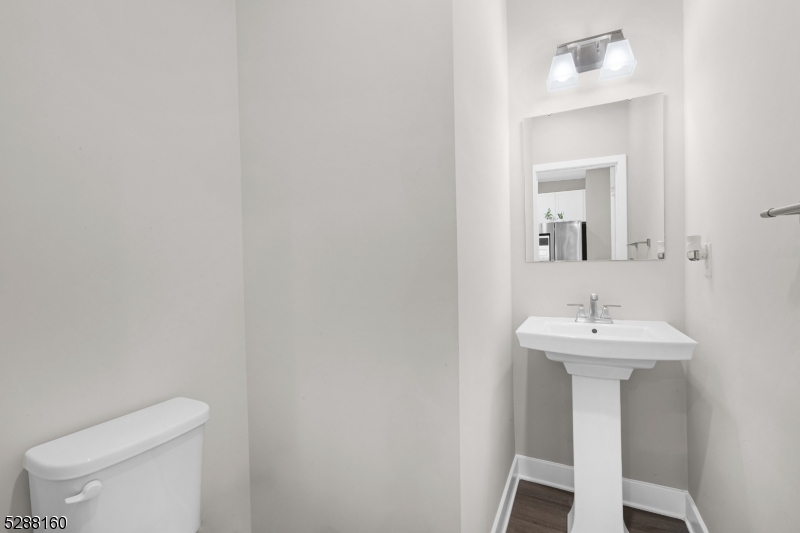 Mountain Ridge Estates - Residential Lease