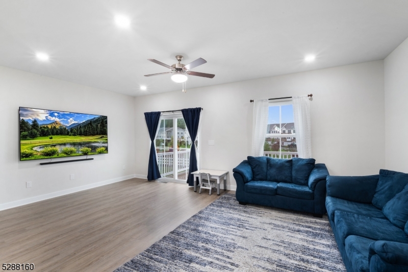 Mountain Ridge Estates - Residential Lease