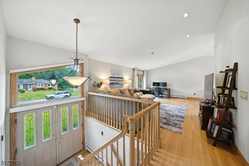 LAKE FOREST - Residential Lease