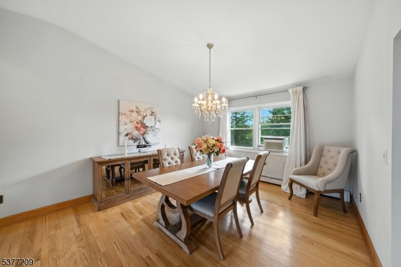 LAKE FOREST - Residential Lease