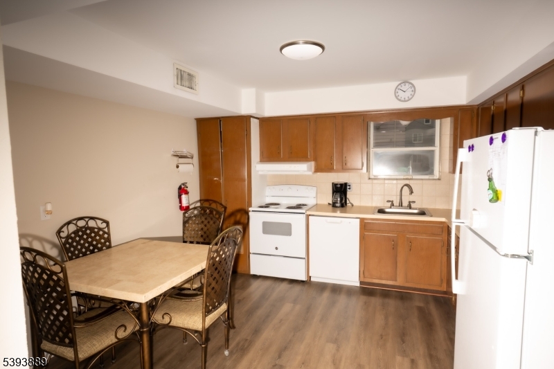 Botany Estates - Residential