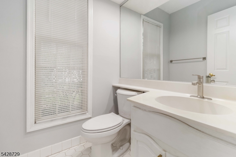 The Pointe at Stoneview - Residential
