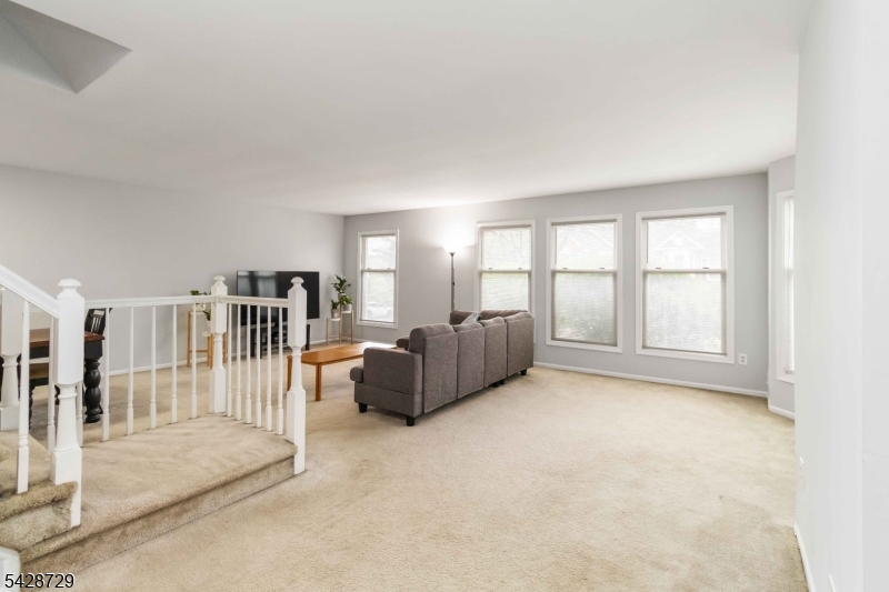 The Pointe at Stoneview - Residential