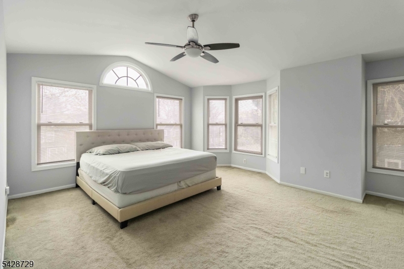 The Pointe at Stoneview - Residential