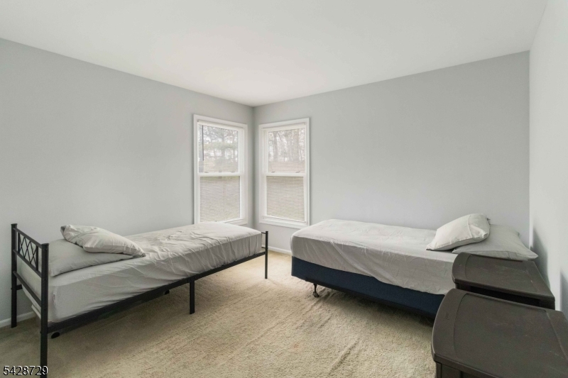 The Pointe at Stoneview - Residential
