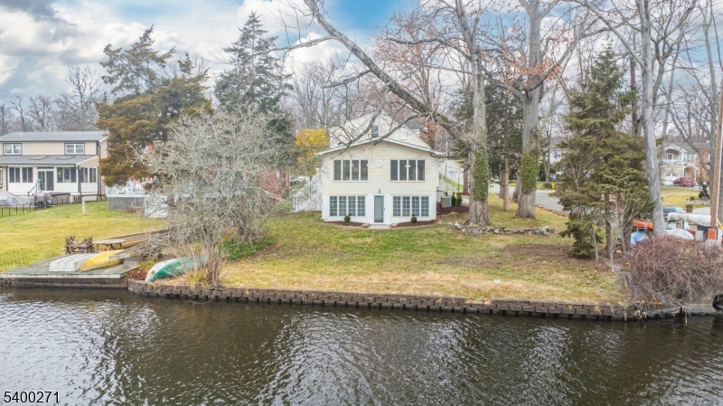 PACKANACK LAKE - Residential