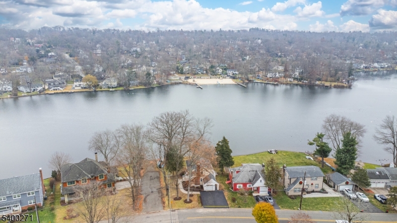 PACKANACK LAKE - Residential