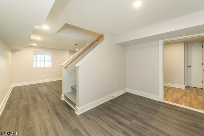 PACKANACK LAKE - Residential