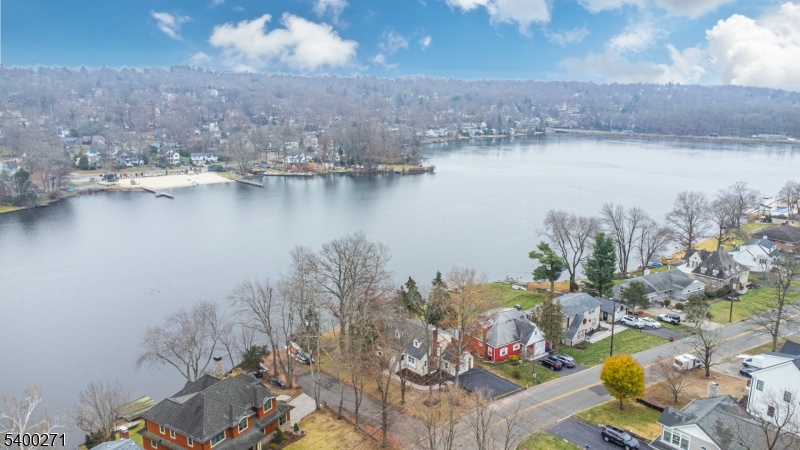 PACKANACK LAKE - Residential