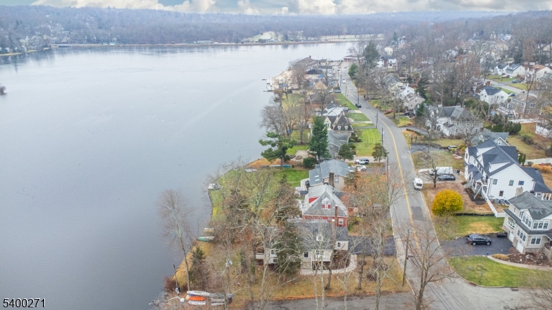 PACKANACK LAKE - Residential