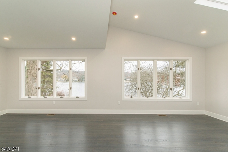 PACKANACK LAKE - Residential