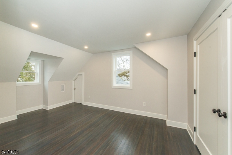 PACKANACK LAKE - Residential