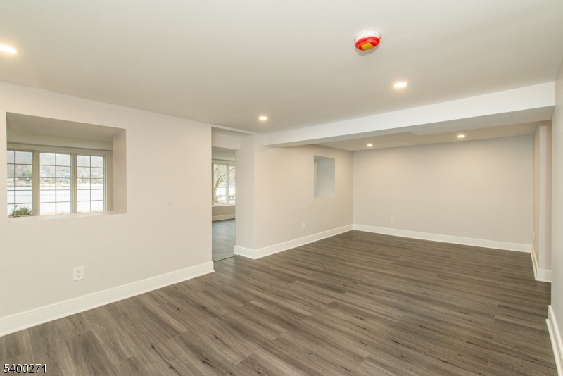 PACKANACK LAKE - Residential