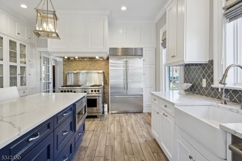 MADISON HILL - Residential