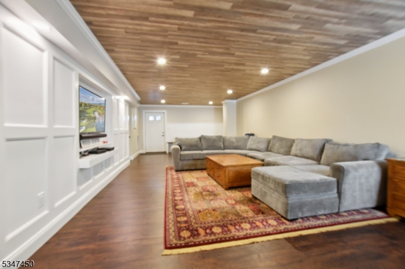 MADISON HILL - Residential