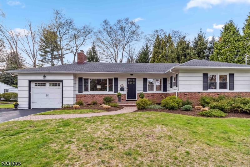 47 Barnsdale Rd
