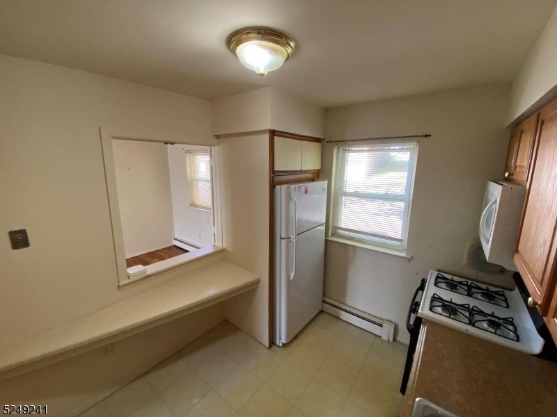 MOUNTAIN CLUB - Residential Lease