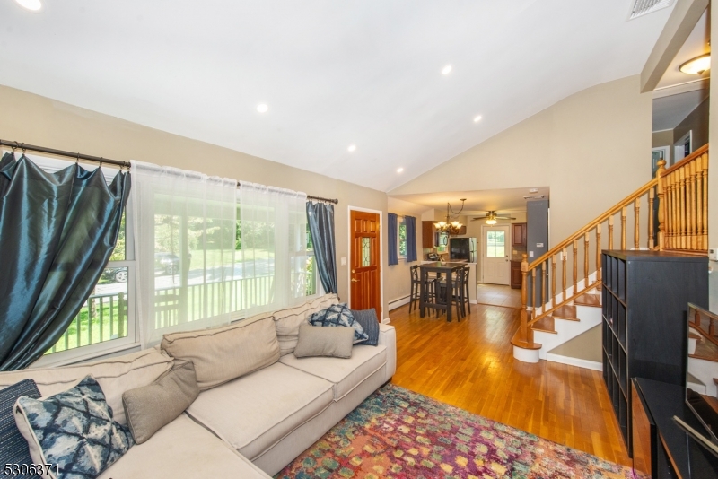 IRONIA - Residential