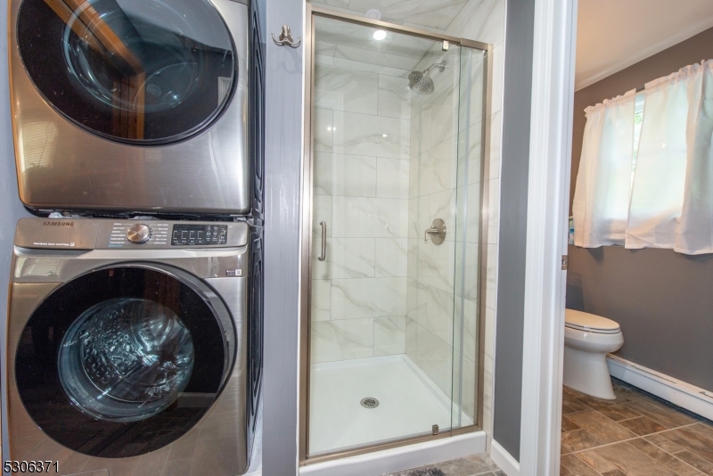 IRONIA - Residential