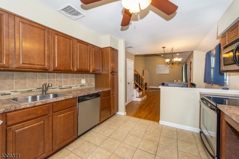 IRONIA - Residential