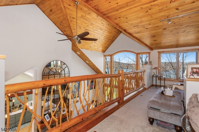 Highland Lakes - Residential