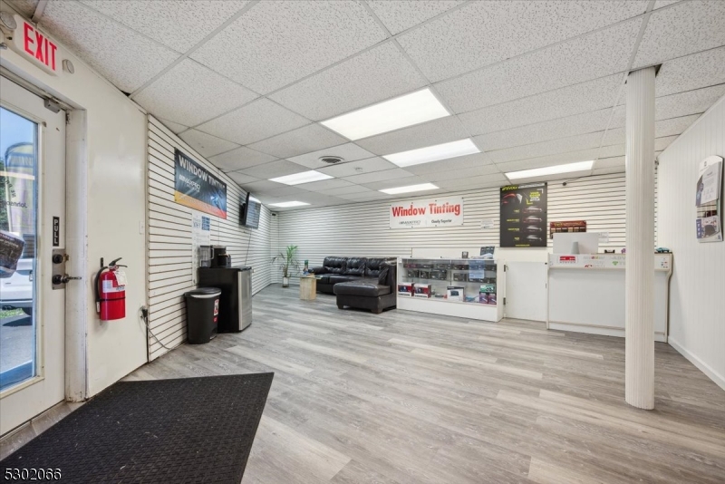 Raritan Boro, New Jersey 08869, United States, ,Commercial,Active,50439