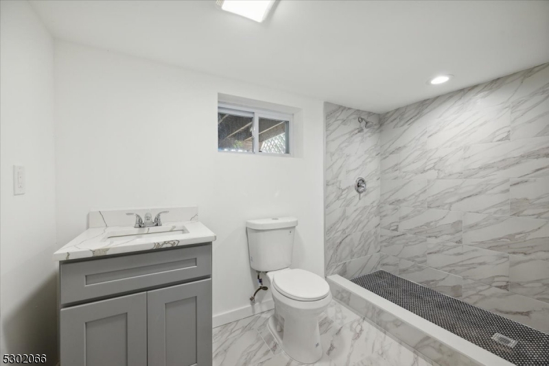 Raritan Boro, New Jersey 08869, United States, ,Commercial,Active,50439