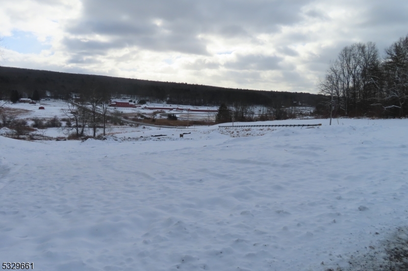 This 1.4-acre parcel is ready to be built on. The testing for septic is all done. It also has floor plans available that would only need a building permit to build. This lot has beautiful views of the mountains.