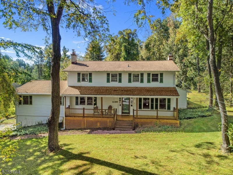 Prides Crossing - Residential