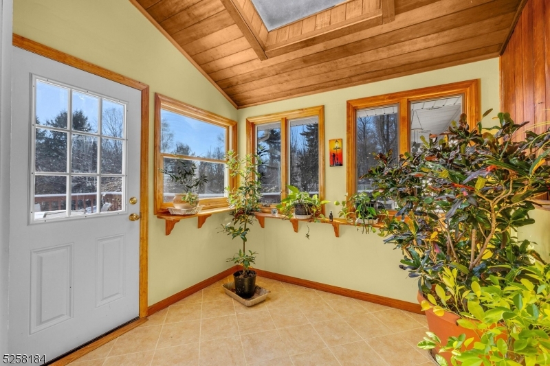 Prides Crossing - Residential