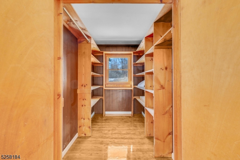 Prides Crossing - Residential